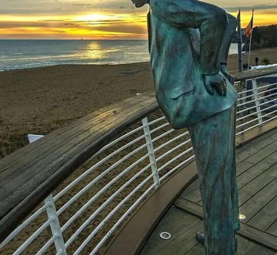 Appartement Le De L'eve à St-marc-sur-mer *