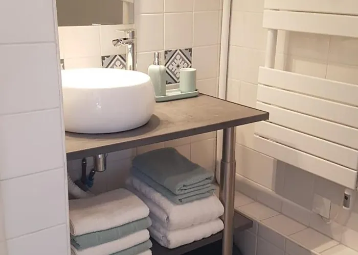 Le De L'eve à St-marc-sur-mer Appartement *